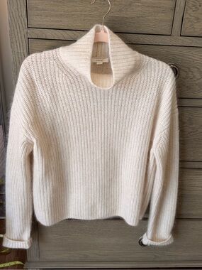 Vince Cream Ribbed Cowl Neck Sweater- brand new without tags